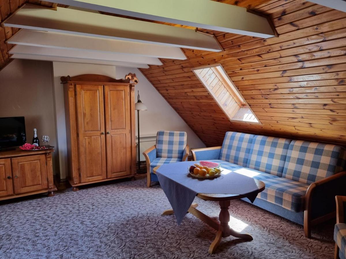 Hotel Karkonosze Карпач Екстериор снимка