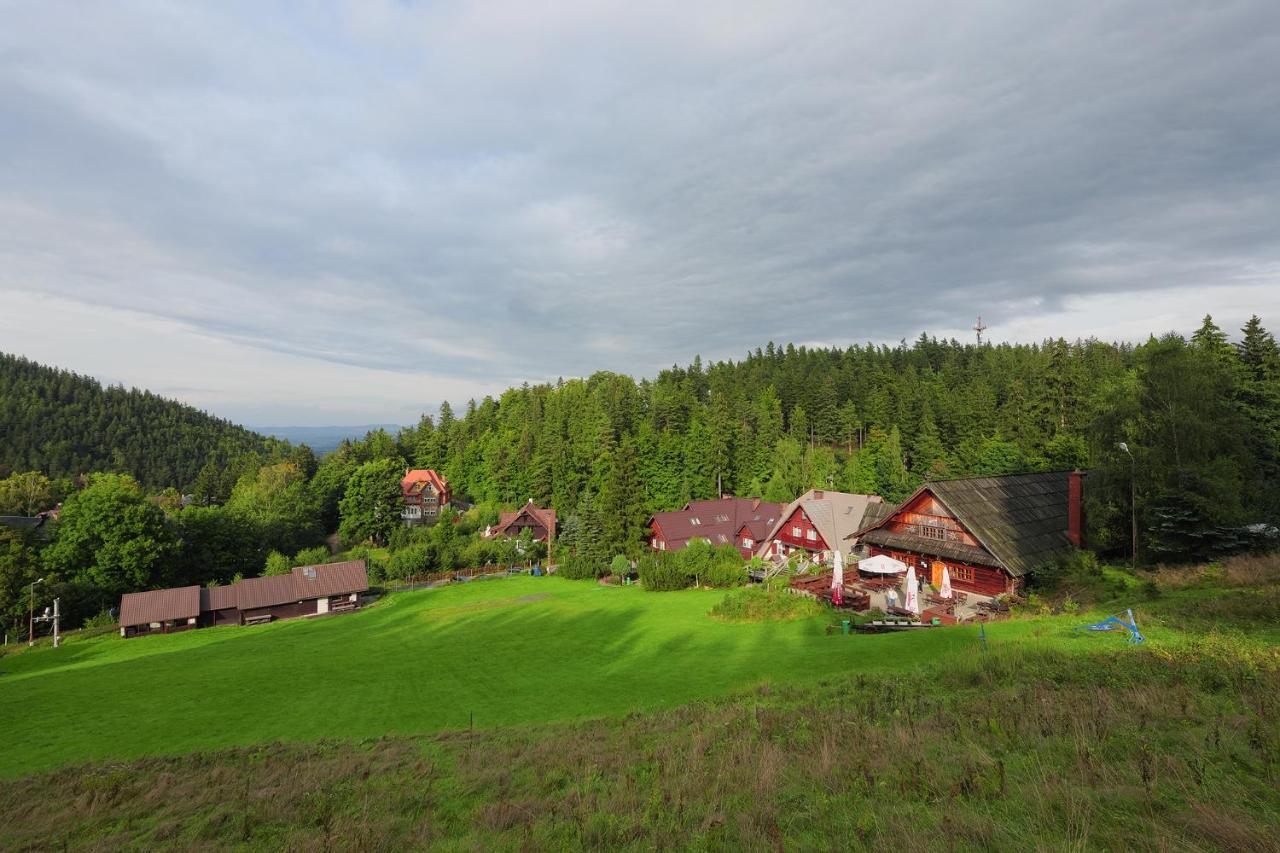 Hotel Karkonosze Карпач Екстериор снимка