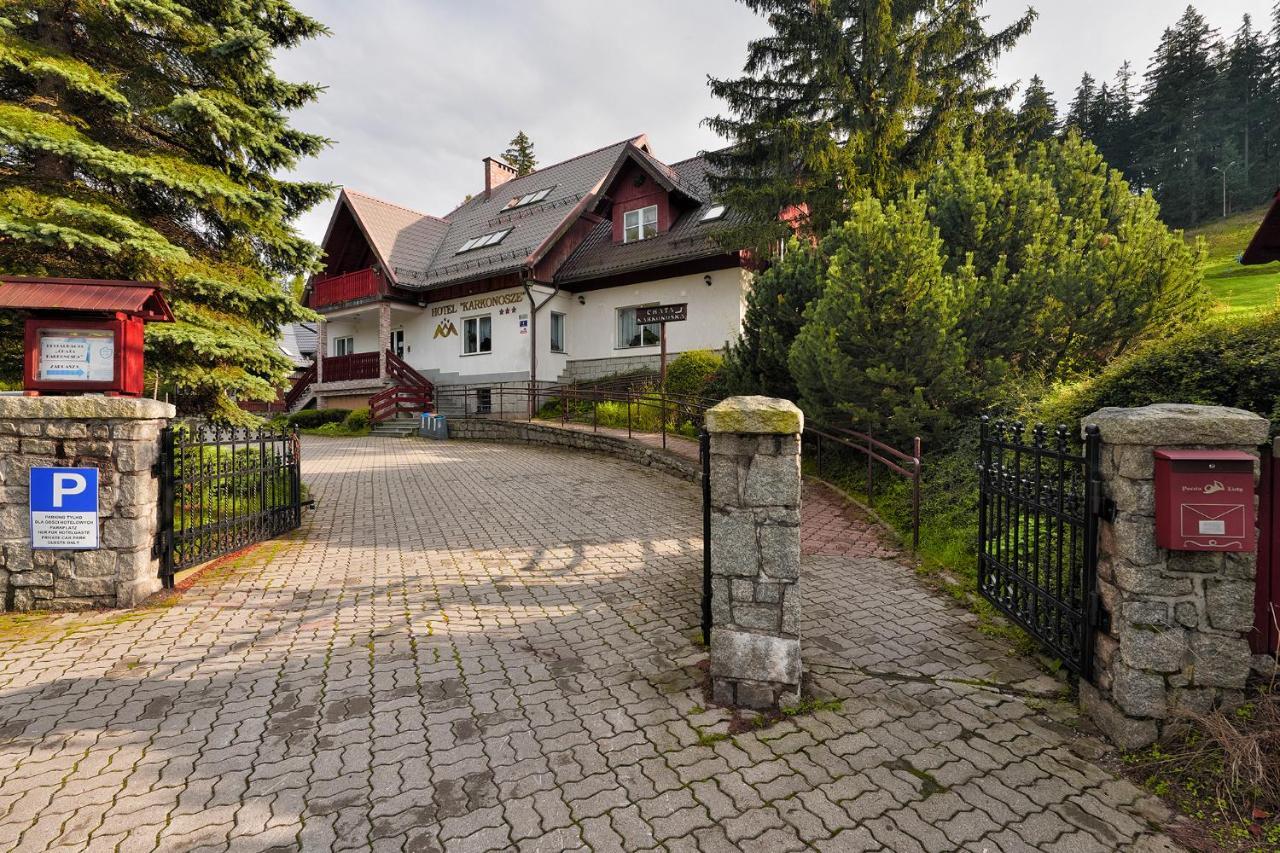 Hotel Karkonosze Карпач Екстериор снимка