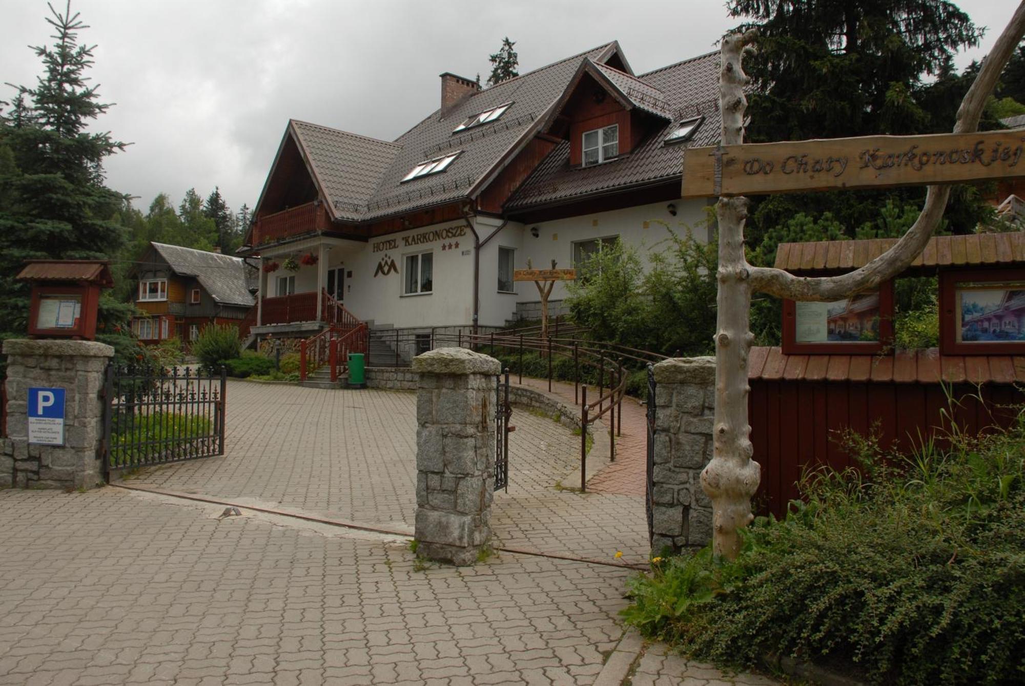 Hotel Karkonosze Карпач Екстериор снимка